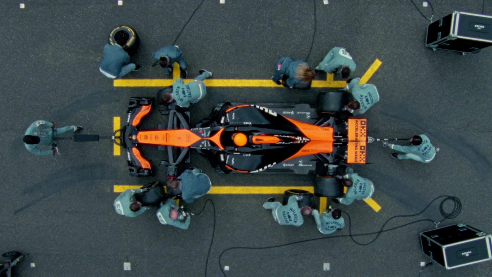 Levi’s x McLaren Racing, Pit Stop