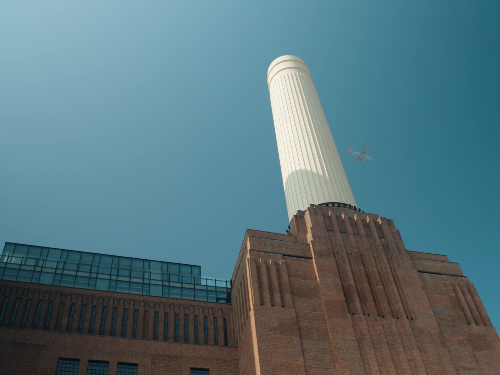 OUAI, Battersea Power Station